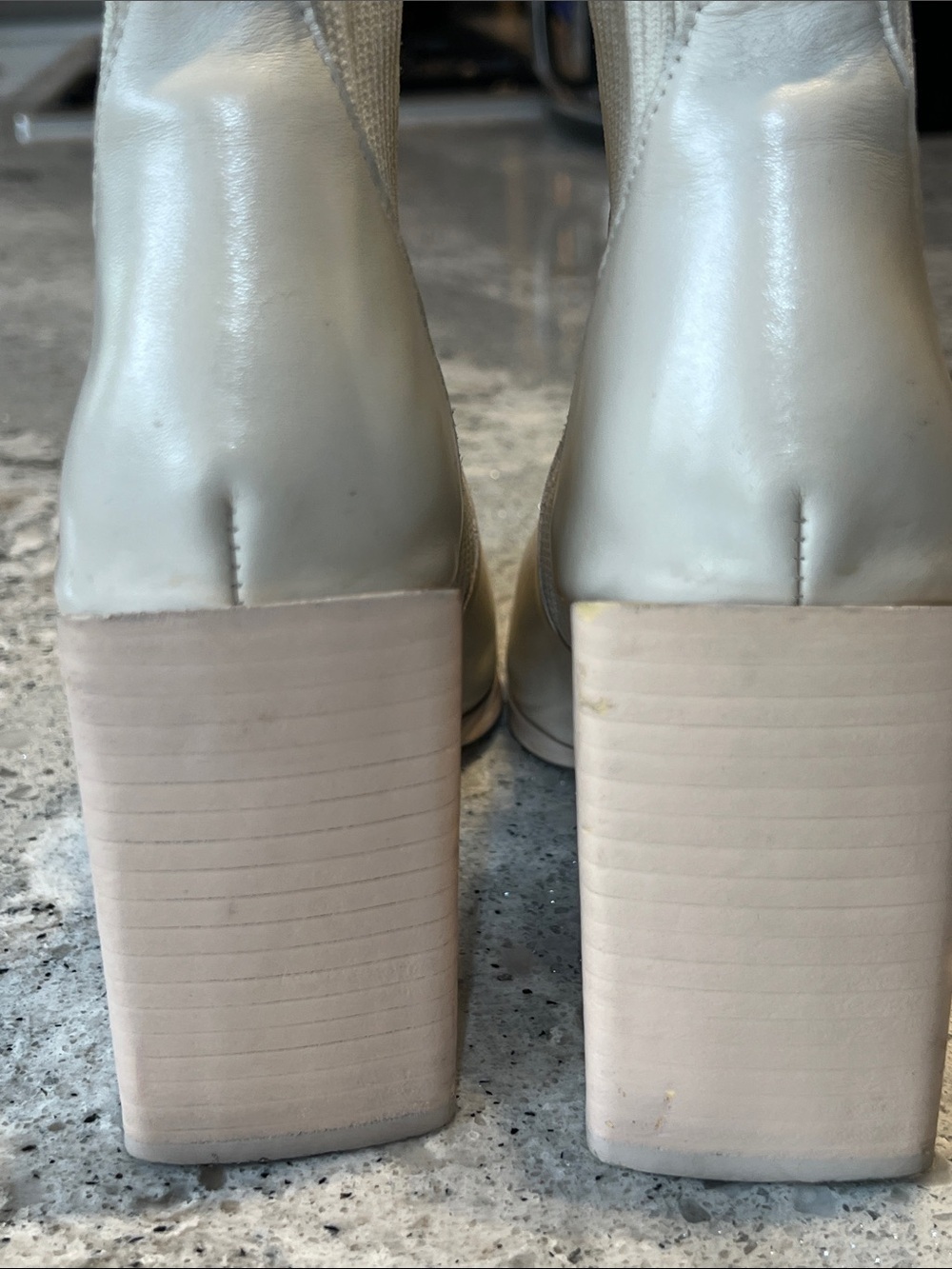 Steve Madden Tackle Sock Booties - Bone Leather - Size 7.5 EUC - Picture 6 of 10